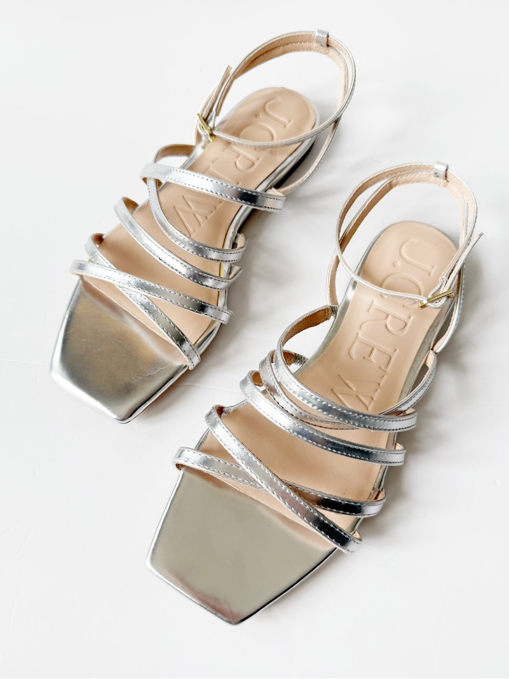 NEW J. Crew Woman Leather Silver Metallic strappy Sandals US6 Preppy Classic